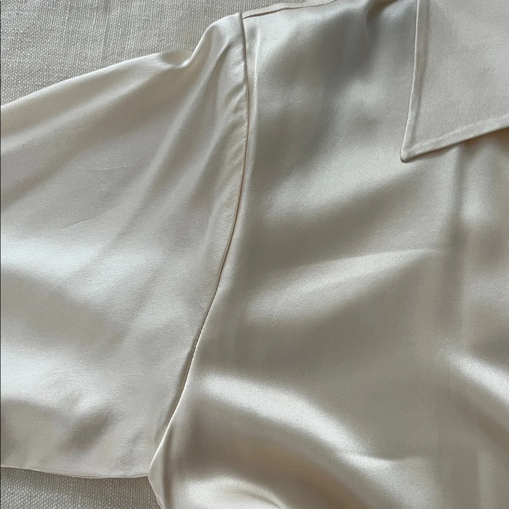 VINTAGE 70s Incinoo Cream Silk Satin Wrap Blouse L/S Retro Pointy Collar - Picture 2 of 16